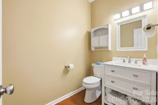 15320 Edgewater Forest Ln, Charlotte, NC 28278 - Photo 19