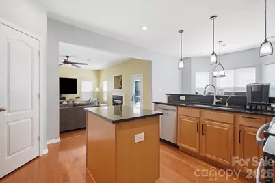 15320 Edgewater Forest Lane, Charlotte, NC 28278 - Photo 11
