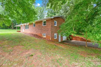 382 Wildwood Circle, Taylorsville, NC 28681 - Photo 3