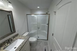 302 E Boyd St, Maiden, NC 28650 - Photo 7