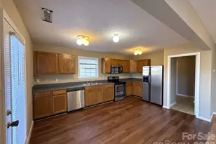 2043 Dunsmore Ln, Waxhaw, NC 28173 - Photo 9