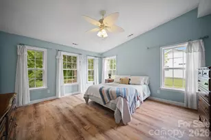 1040 Thorncrest Dr, Fletcher, NC 28732 - Photo 21