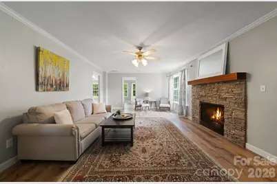 1040 Thorncrest Drive, Fletcher, NC 28732 - Photo 7
