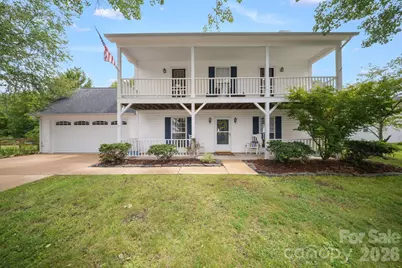 1040 Thorncrest Drive, Fletcher, NC 28732 - Photo 1