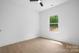 512 28th St SW, Hickory, NC 28602 - Photo 15