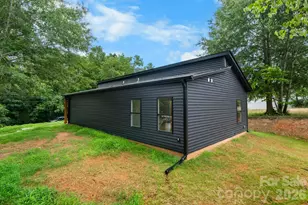 512 28th St SW, Hickory, NC 28602 - Photo 27