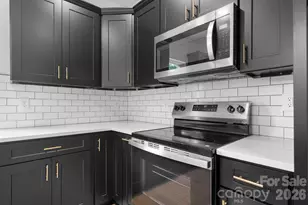 512 28th St SW, Hickory, NC 28602 - Photo 7