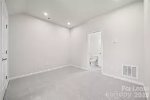 5640 Kingspan Dr, Charlotte, NC 28217 - Photo 29