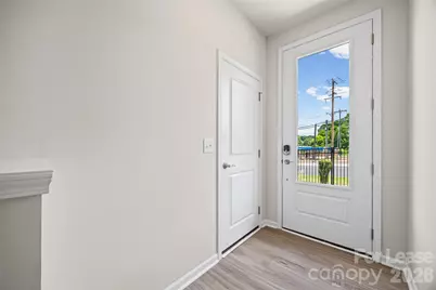 5640 Kingspan Drive, Charlotte, NC 28217 - Photo 5