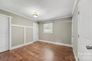 1138 Graham St, Claremont, NC 28610 - Photo 3