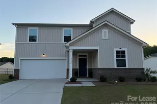 7024 Maple Run Cir, Charlotte, NC 28215 - Photo 1