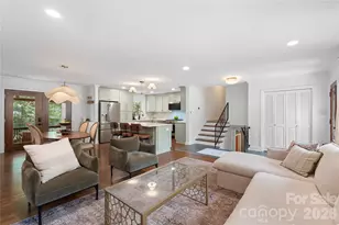 1800 Lumarka Dr, Charlotte, NC 28212 - Photo 7