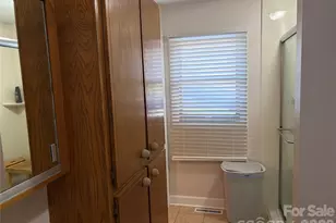 256A Bruce Rd, Mars Hill, NC 28754 - Photo 23