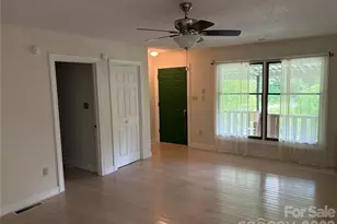 256A Bruce Rd, Mars Hill, NC 28754 - Photo 7