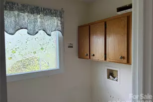 256A Bruce Rd, Mars Hill, NC 28754 - Photo 39