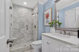 4124 Bridgewood Ln, Charlotte, NC 28226 - Photo 5