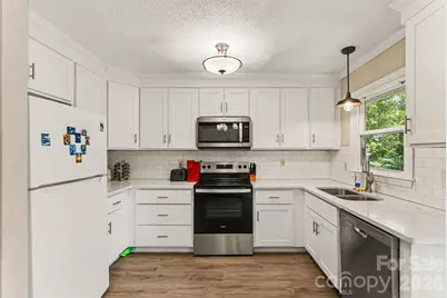 308 Kershaw Street, Lancaster, SC 29720 - Photo 9