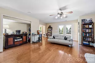 6421 Whitewater Dr, Charlotte, NC 28214 - Photo 15