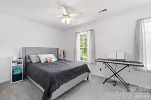 6421 Whitewater Dr, Charlotte, NC 28214 - Photo 19