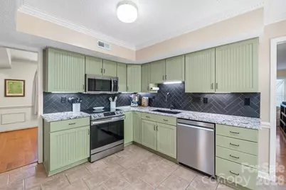 6421 Whitewater Drive, Charlotte, NC 28214 - Photo 9