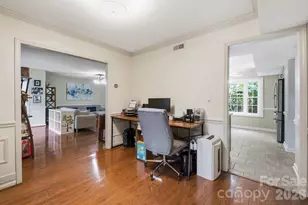 6421 Whitewater Dr, Charlotte, NC 28214 - Photo 7