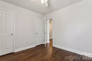 1847 Wilburn Park Ln NW, Charlotte, NC 28269 - Photo 31