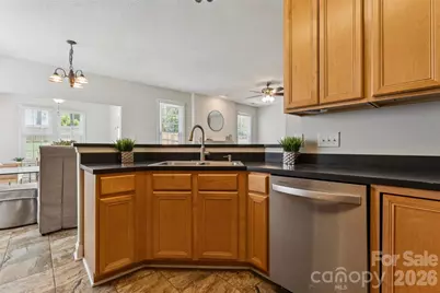 1847 Wilburn Park Lane NW, Charlotte, NC 28269 - Photo 9