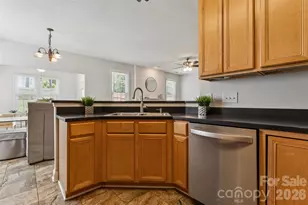 1847 Wilburn Park Ln NW, Charlotte, NC 28269 - Photo 9