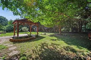 10327 Barrands Ln, Charlotte, NC 28278 - Photo 29