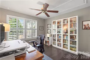 2023 Sage Park Dr, Charlotte, NC 28217 - Photo 31