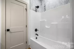 2115 24th St Ln SE, Hickory, NC 28602 - Photo 19