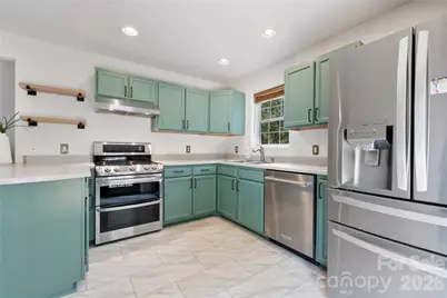 100 Carriage Hill Drive, Morganton, NC 28655 - Photo 15