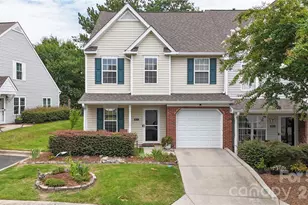 806 Rock Lake Glen, Fort Mill, SC 29715 - Photo 3