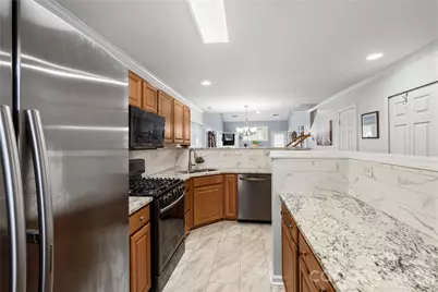 806 Rock Lake Glen, Fort Mill, SC 29715 - Photo 13