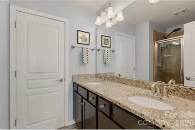2433 Diplomat Lane, Charlotte, NC 28210 - Photo 15