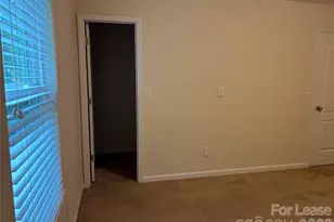 7617 Malden Park Dr, Charlotte, NC 28215 - Photo 29
