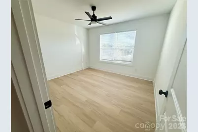205 E Rice Street, Landis, NC 28088 - Photo 9