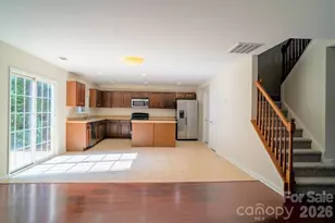 9411 Seamill Rd, Charlotte, NC 28278 - Photo 9