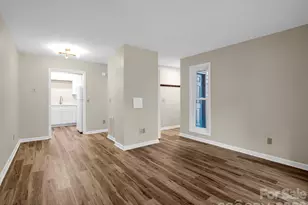 520 Courtwood Ln, Hendersonville, NC 28739 - Photo 5