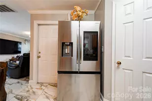 9336 Dewey Dr, Charlotte, NC 28214 - Photo 19
