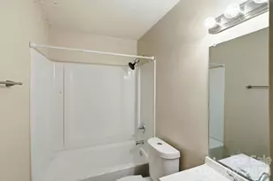 6805 Deanwood Pl, Charlotte, NC 28217 - Photo 17