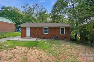 6805 Deanwood Pl, Charlotte, NC 28217 - Photo 19