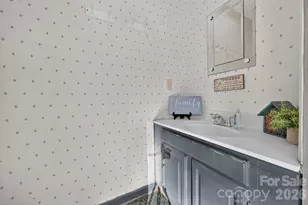 103 Chateau Dr, Gastonia, NC 28056 - Photo 33