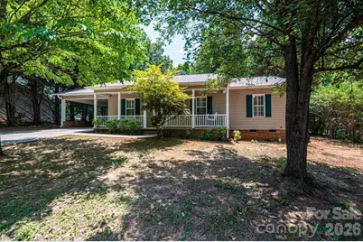 185 Hickman Avenue, Hudson, NC 28638 - Photo 3