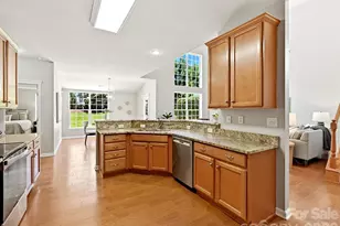 1173 Stonedown Ln, Matthews, NC 28104 - Photo 17