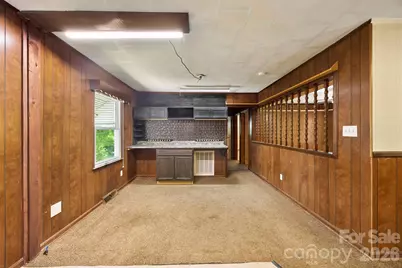 1302 W Gold Street Extension, Kings Mountain, NC 28086 - Photo 11