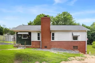1302 W Gold Street Ext, Kings Mountain, NC 28086 - Photo 1