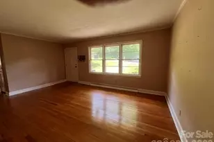 14 Valle Vista Dr, Asheville, NC 28804 - Photo 13