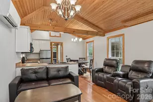 61 Bo Diddly Ln, Cedar Mountain, NC 28718 - Photo 35