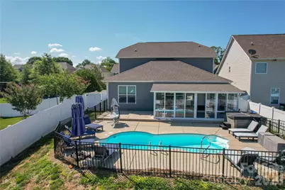 109 E Americana Drive, Mooresville, NC 28115 - Photo 3